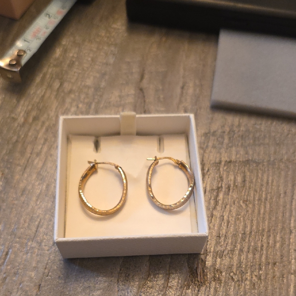 Gold-filled Textured Hoop Earrings - Women